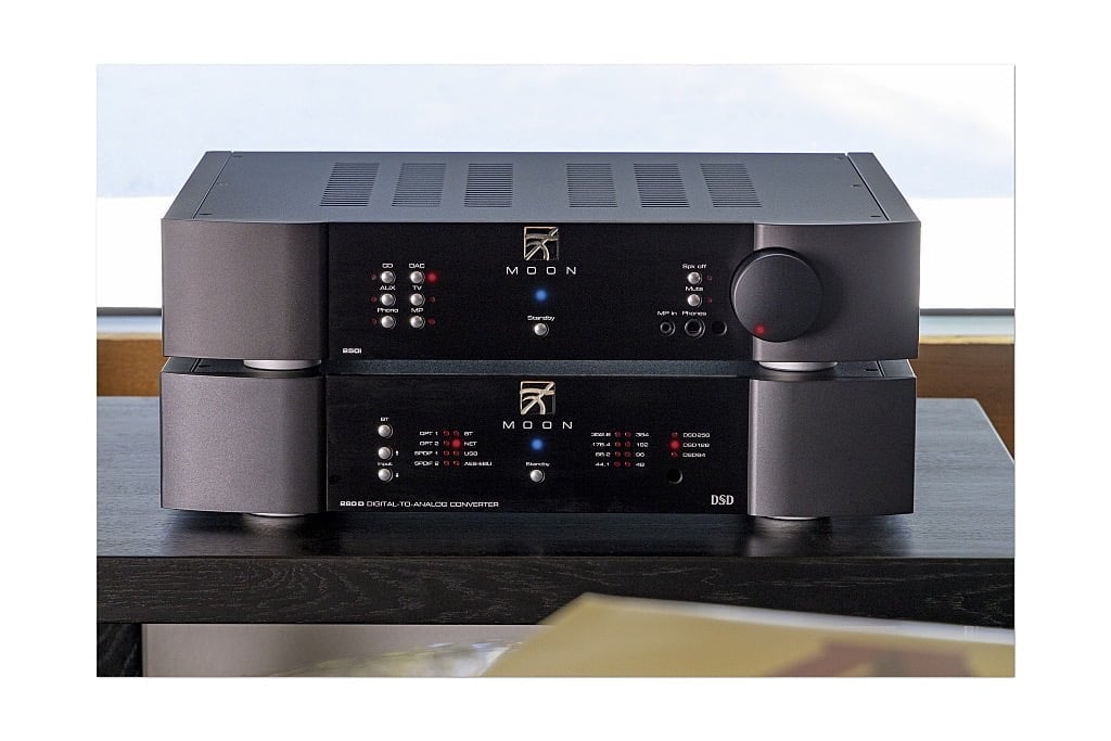 MOON 250i v2 integrated amplifier